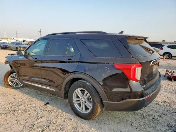 1FMSK7DH9NGB89740 2022 FORD EXPLORER - Image 2