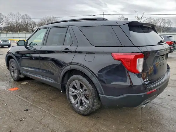 1FMSK7DH9NGC39004 2022 FORD EXPLORER - Image 2