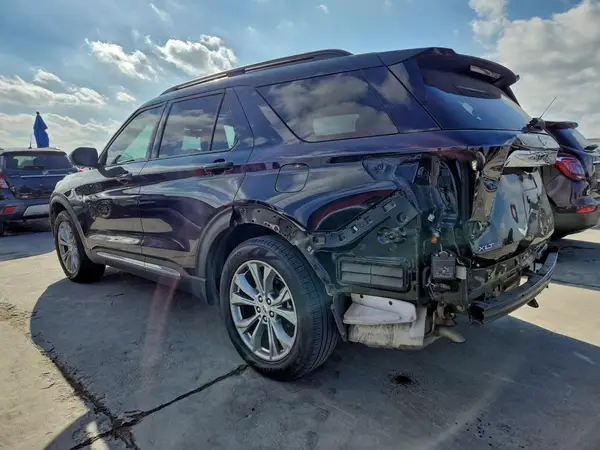 1FMSK7DH9PGA09983 2023 FORD EXPLORER - Image 2
