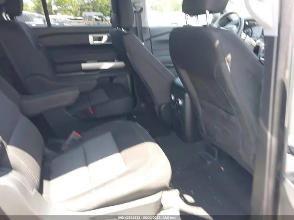 1FMSK7DH9PGA12527 2023 FORD EXPLORER - Image 8