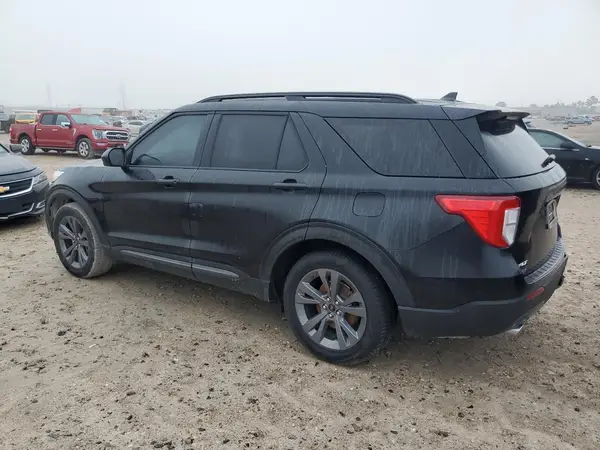 1FMSK7DH9PGA49190 2023 FORD EXPLORER - Image 2