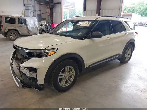 1FMSK7DH9PGA57838 2023 FORD EXPLORER - Image 2