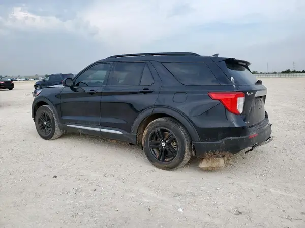 1FMSK7DH9PGB08643 2023 FORD EXPLORER - Image 2