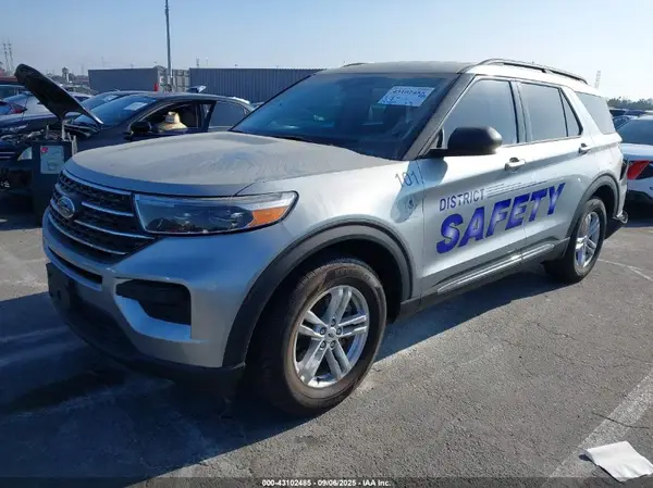 1FMSK7DH9PGB44297 2023 FORD EXPLORER - Image 2