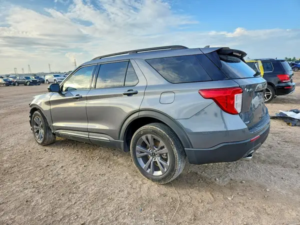 1FMSK7DH9PGB87828 2023 FORD EXPLORER - Image 2