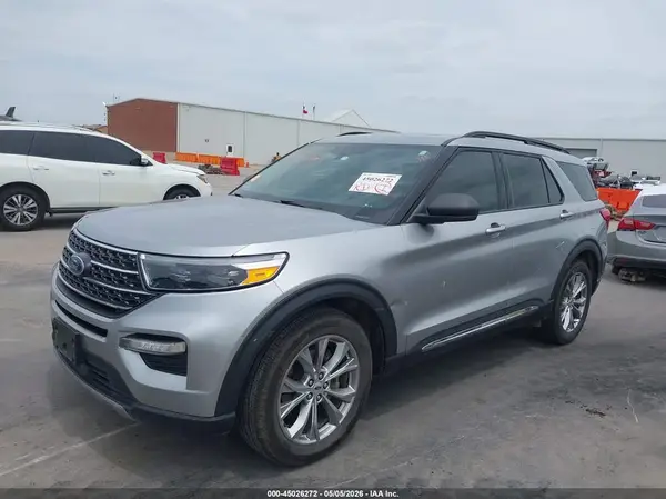 1FMSK7DH9PGC25218 2023 FORD EXPLORER - Image 2
