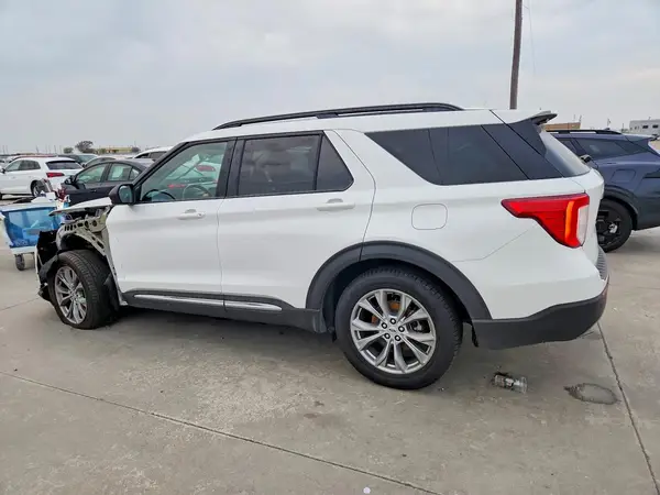 1FMSK7DH9PGC26207 2023 FORD EXPLORER - Image 2