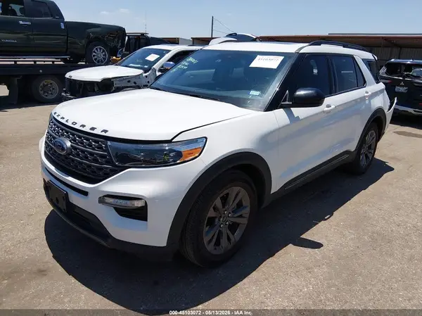 1FMSK7DH9PGC32430 2023 FORD EXPLORER - Image 2