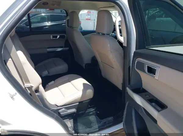 1FMSK7DH9PGC35439 2023 FORD EXPLORER - Image 8