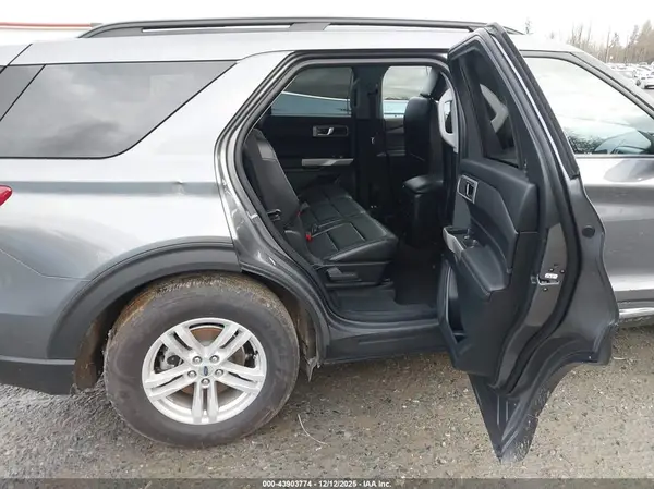 1FMSK7DH9RGA04656 2024 FORD EXPLORER - Image 8