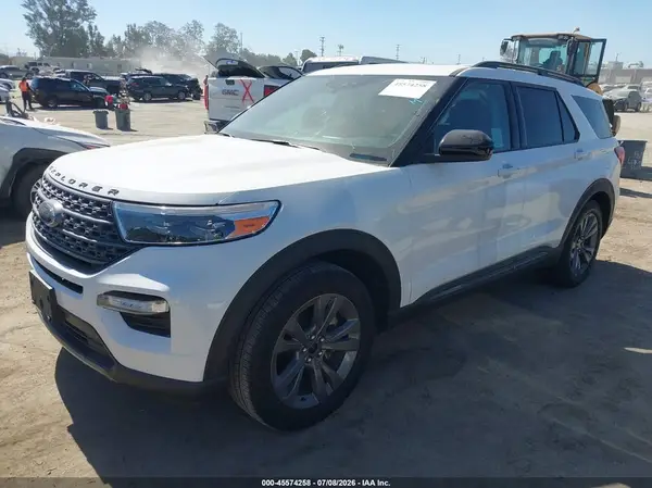 1FMSK7DH9RGA17830 2024 FORD EXPLORER - Image 2