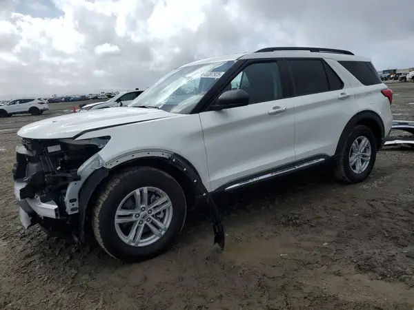 1FMSK7DH9RGA33784 2024 FORD EXPLORER - Image 1