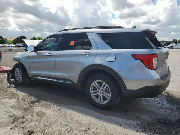 1FMSK7DH9RGA34126 2024 FORD EXPLORER - Image 2