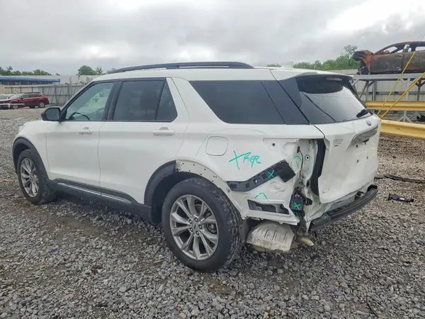 1FMSK7DH9RGA56787 2024 FORD EXPLORER - Image 2