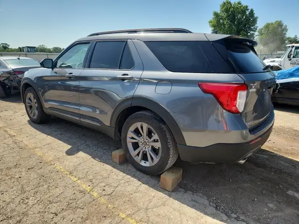 1FMSK7DH9RGA66882 2024 FORD EXPLORER - Image 2