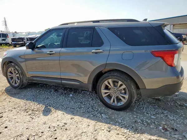 1FMSK7DH9RGA69975 2024 FORD EXPLORER - Image 2