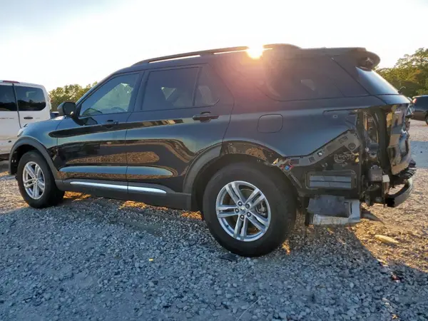 1FMSK7DH9RGA80569 2024 FORD EXPLORER - Image 2