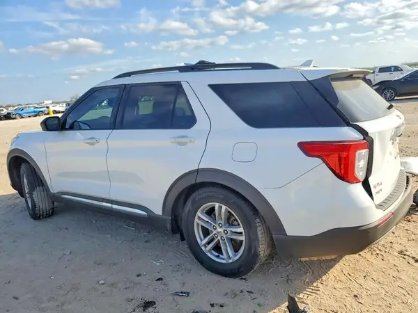 1FMSK7DHXLGA10621 2020 FORD EXPLORER - Image 2