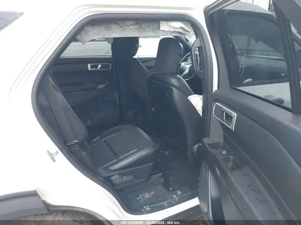1FMSK7DHXLGA30240 2020 FORD EXPLORER - Image 8