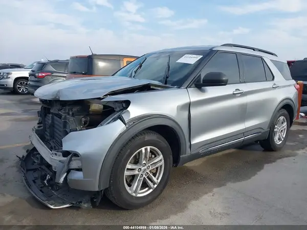 1FMSK7DHXLGA30822 2020 FORD EXPLORER - Image 2