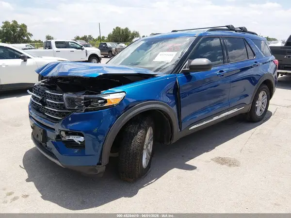 1FMSK7DHXLGA52772 2020 FORD EXPLORER - Image 2