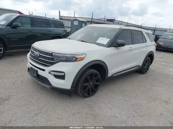 1FMSK7DHXLGA80460 2020 FORD EXPLORER - Image 2