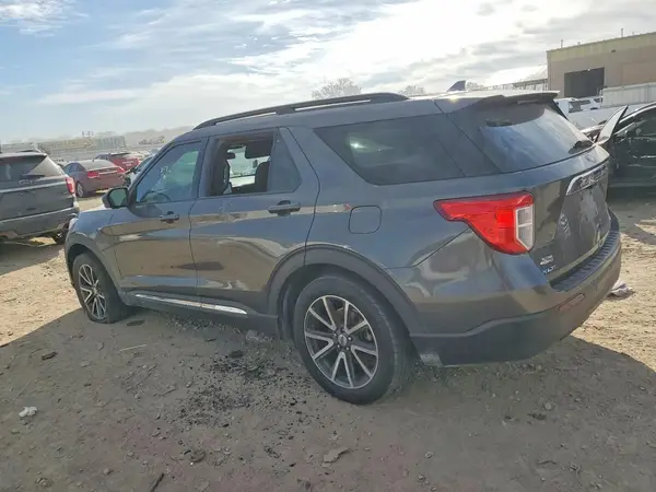 1FMSK7DHXLGB15739 2020 FORD EXPLORER - Image 2