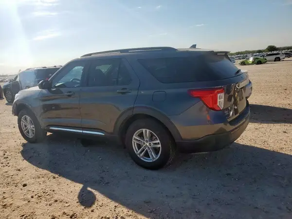 1FMSK7DHXLGB40978 2020 FORD EXPLORER - Image 2