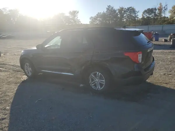 1FMSK7DHXLGB46070 2020 FORD EXPLORER - Image 2