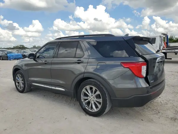 1FMSK7DHXLGC42233 2020 FORD EXPLORER - Image 2