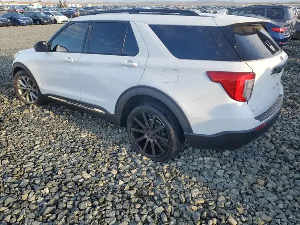 1FMSK7DHXLGC59873 2020 FORD EXPLORER - Image 2