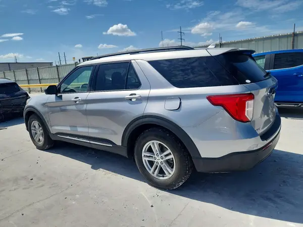 1FMSK7DHXLGC74633 2020 FORD EXPLORER - Image 2