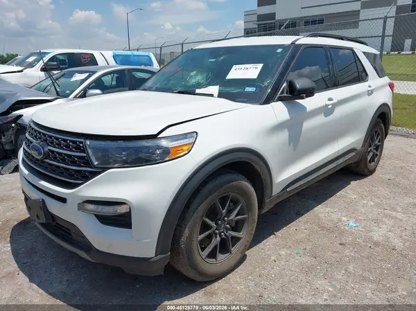 1FMSK7DHXLGC80111 2020 FORD EXPLORER - Image 2