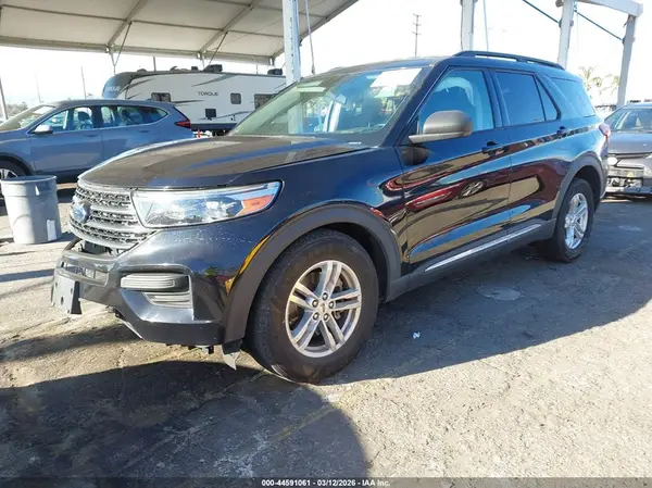 1FMSK7DHXLGC82022 2020 FORD EXPLORER - Image 2