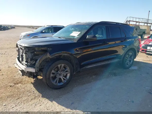 1FMSK7DHXMGA15450 2021 FORD EXPLORER - Image 2