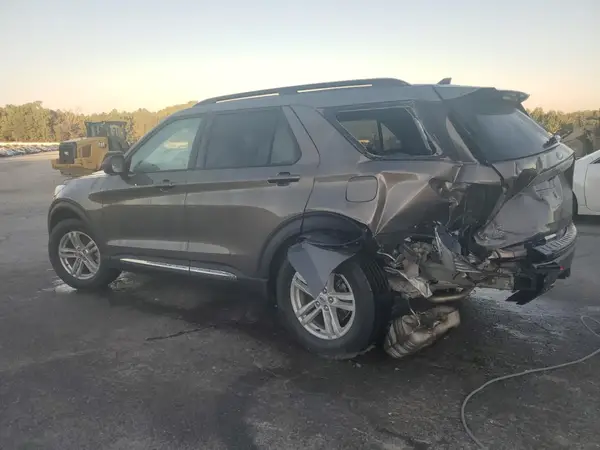 1FMSK7DHXMGA21376 2021 FORD EXPLORER - Image 2