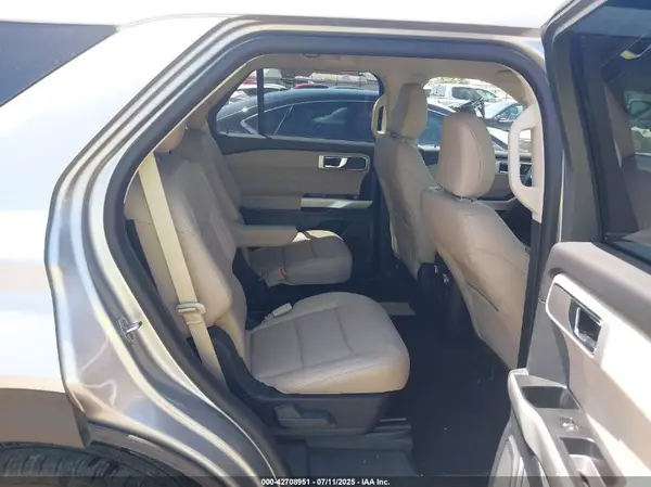 1FMSK7DHXMGA49985 2021 FORD EXPLORER - Image 8