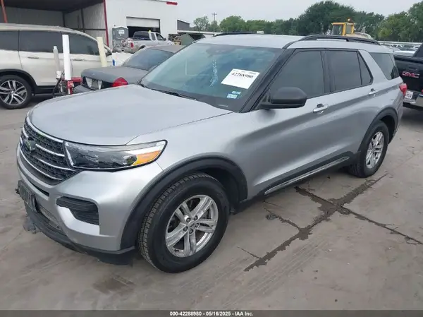 1FMSK7DHXMGA71324 2021 FORD EXPLORER - Image 2