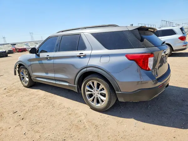 1FMSK7DHXMGB24233 2021 FORD EXPLORER - Image 2
