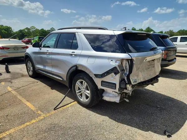 1FMSK7DHXMGB67700 2021 FORD EXPLORER - Image 2