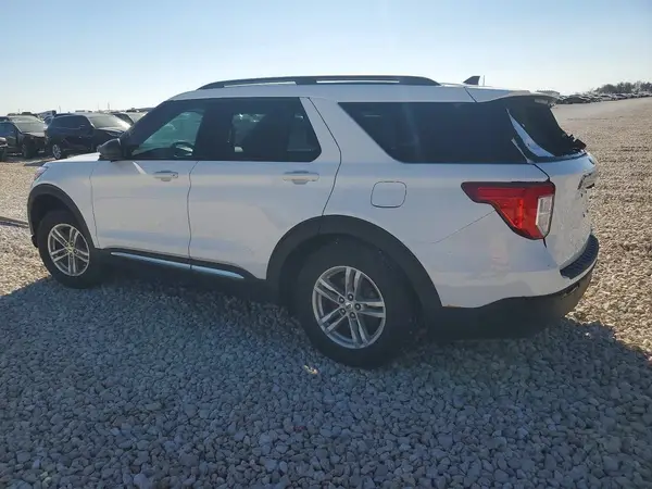 1FMSK7DHXMGB78793 2021 FORD EXPLORER - Image 2