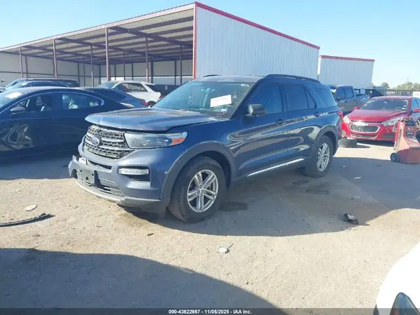1FMSK7DHXMGB95402 2021 FORD EXPLORER - Image 2