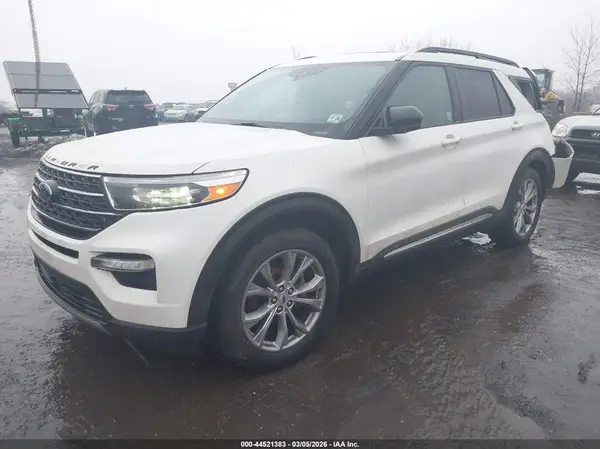 1FMSK7DHXMGC17043 2021 FORD EXPLORER - Image 2