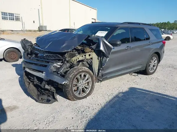 1FMSK7DHXNGA24148 2022 FORD EXPLORER - Image 2