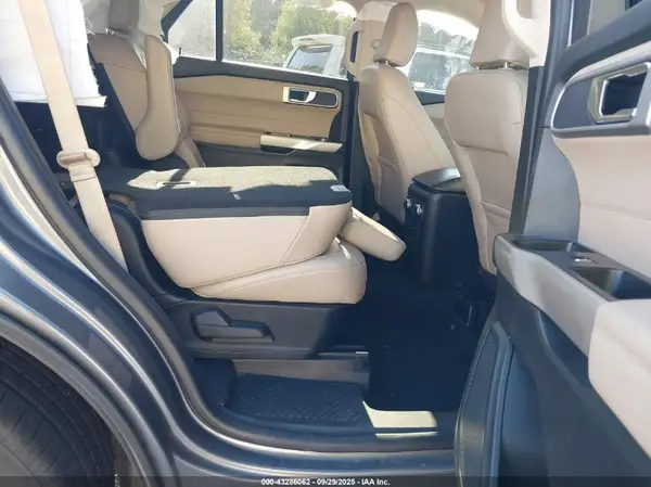 1FMSK7DHXNGA24148 2022 FORD EXPLORER - Image 8