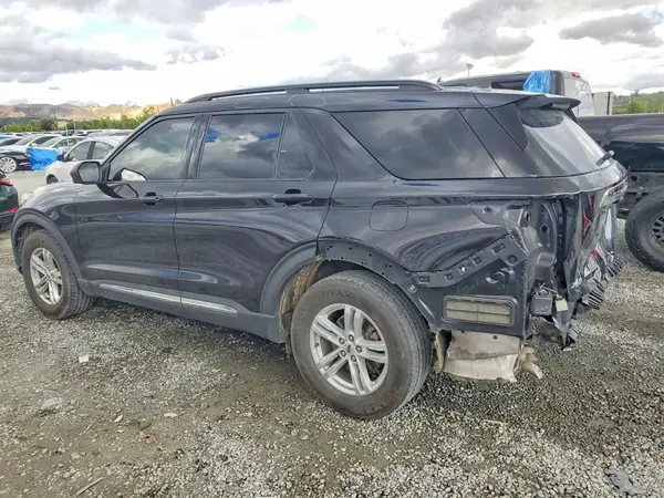 1FMSK7DHXNGA29527 2022 FORD EXPLORER - Image 2