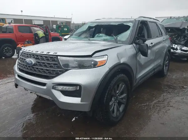 1FMSK7DHXNGB17168 2022 FORD EXPLORER - Image 2