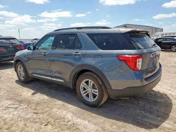 1FMSK7DHXNGB33385 2022 FORD EXPLORER - Image 2