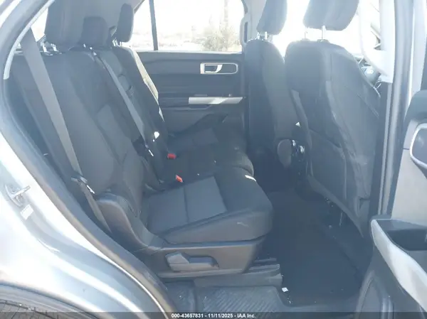 1FMSK7DHXNGB54835 2022 FORD EXPLORER - Image 8