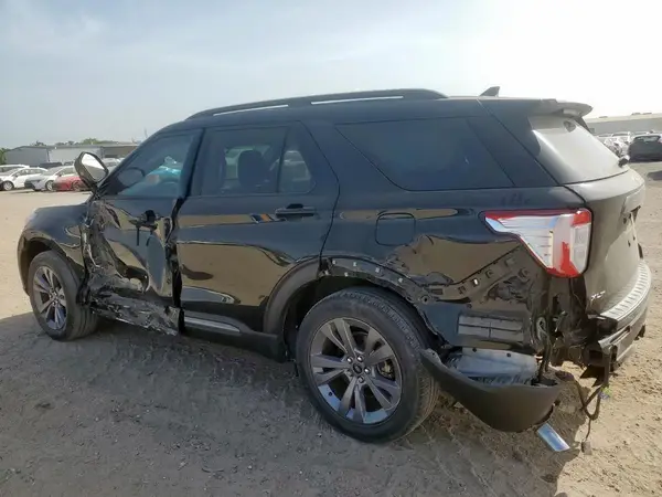 1FMSK7DHXNGB95241 2022 FORD EXPLORER - Image 2